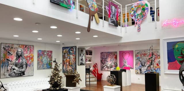 Gallery img